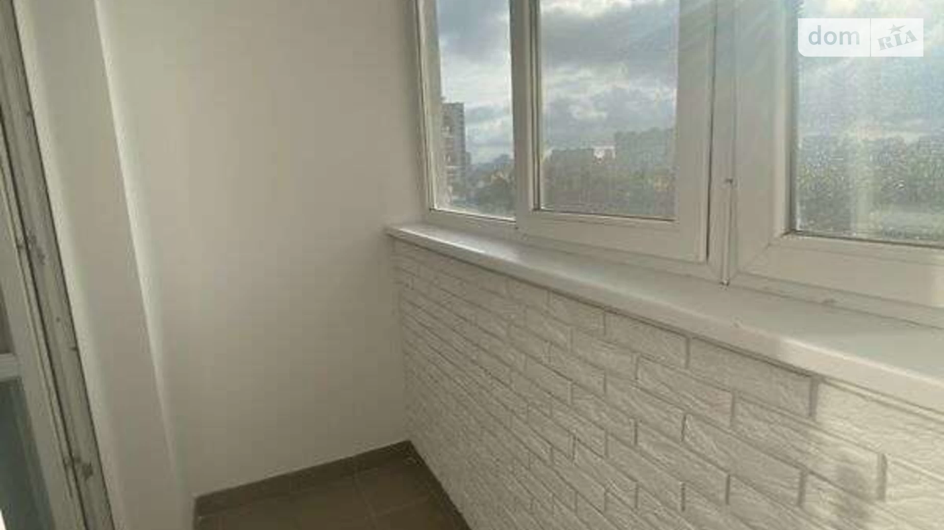 Продається 1-кімнатна квартира 46 кв. м у Києві, просп. Любомира Гузара - фото 3