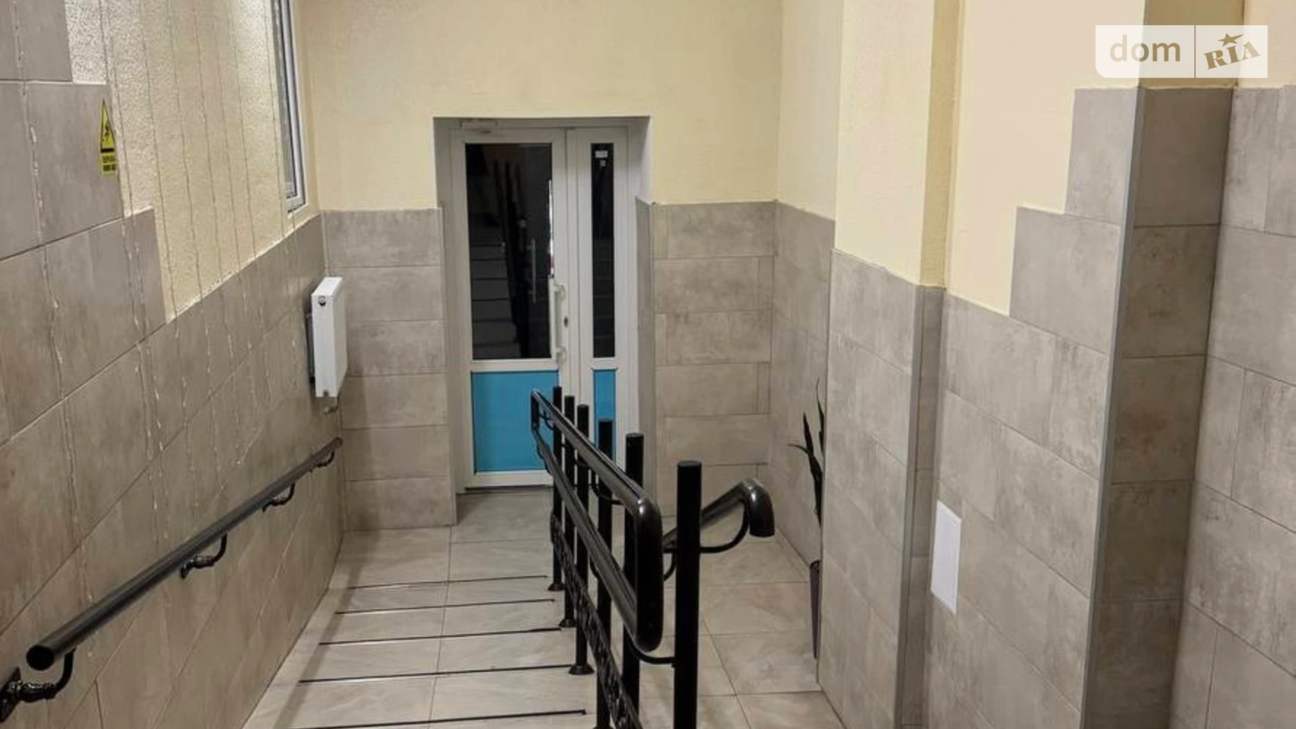 Продається 3-кімнатна квартира 91 кв. м у Броварах, вул. Симона Петлюри, 21Б - фото 3