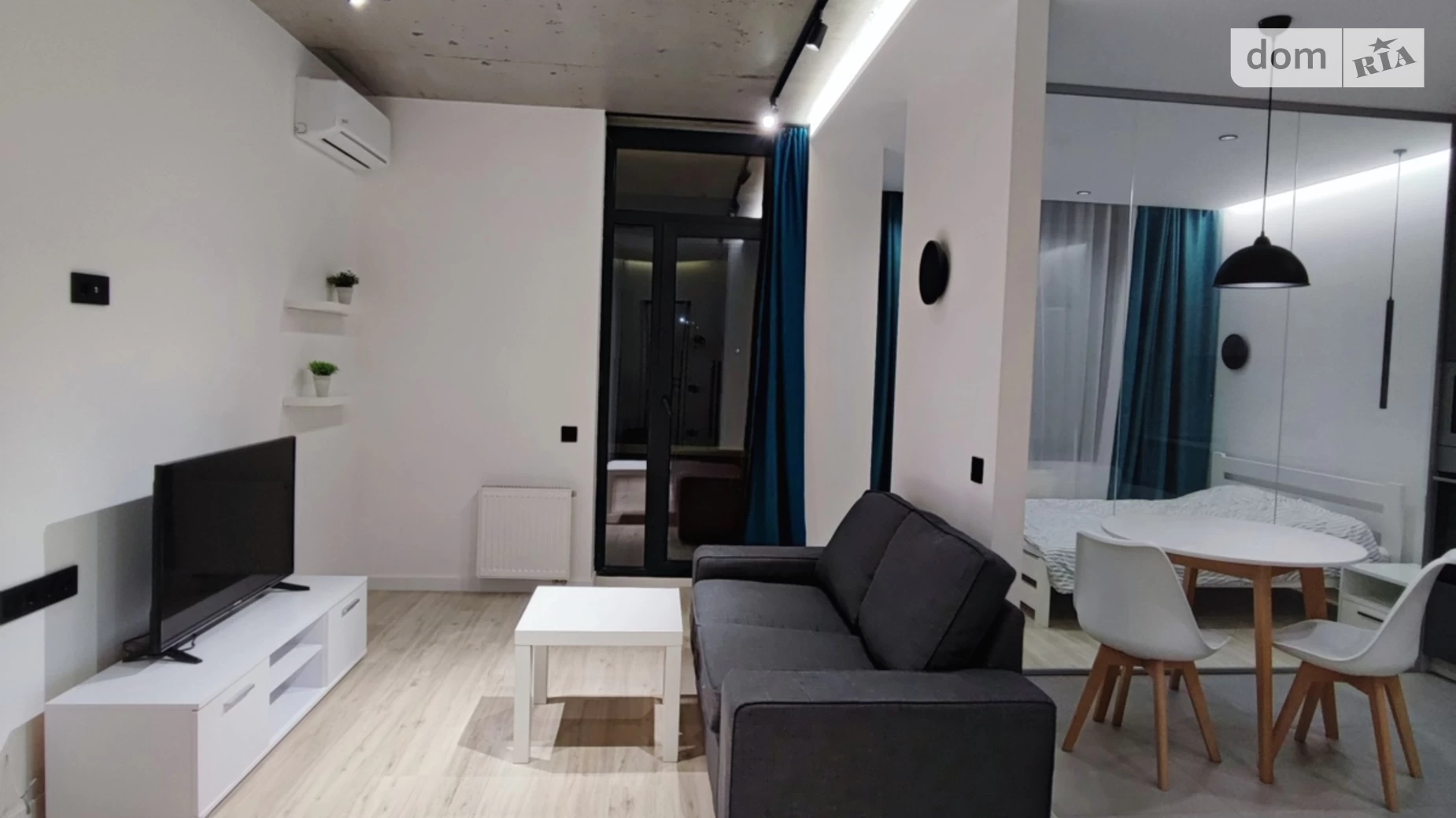 Продается 1-комнатная квартира 43 кв. м в Киеве, просп. Берестейский(Победы), 67 - фото 2