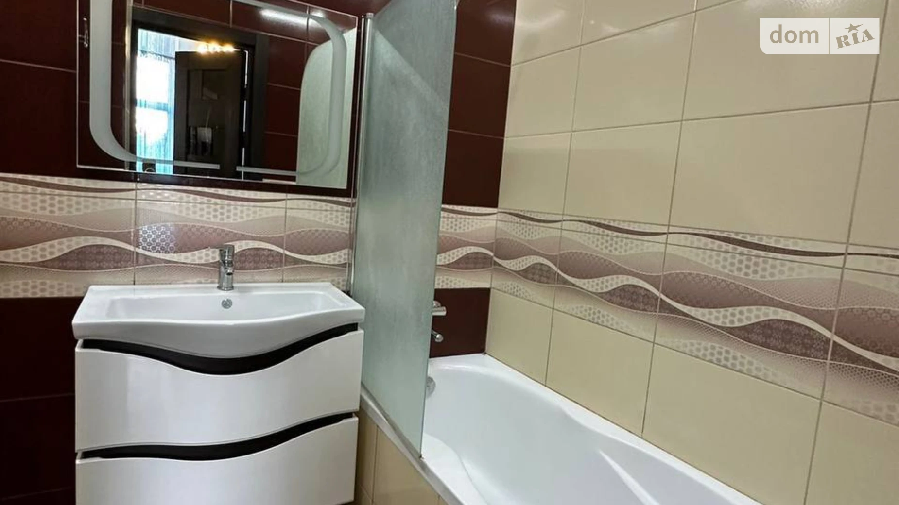 Продается 2-комнатная квартира 54.6 кв. м в Гостомеле, ул. Охотничья, 3 - фото 3