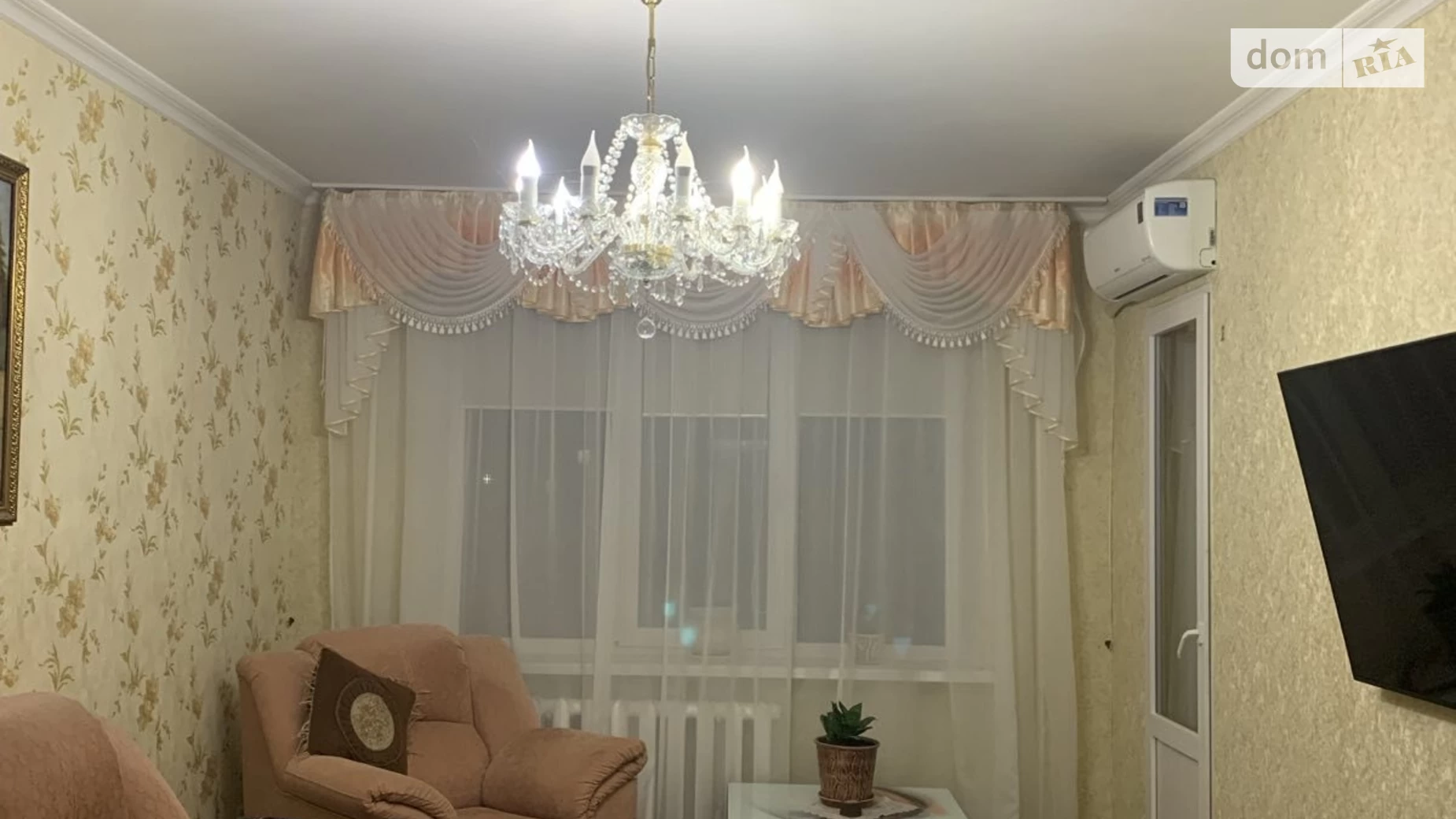 Продается 3-комнатная квартира 67 кв. м в Полтаве, бул. Щепотьева, 12 - фото 2