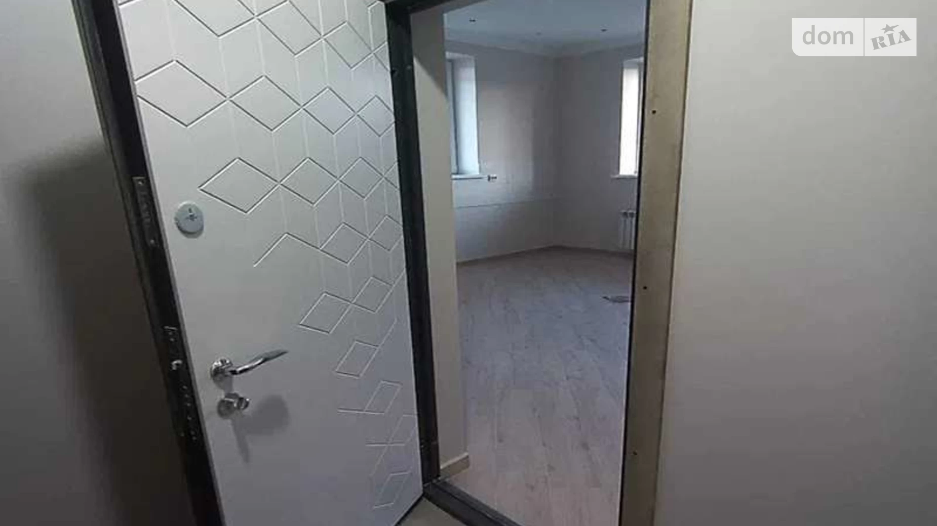 Продается 1-комнатная квартира 28 кв. м в Черновцах, Українських Добровольців - фото 2
