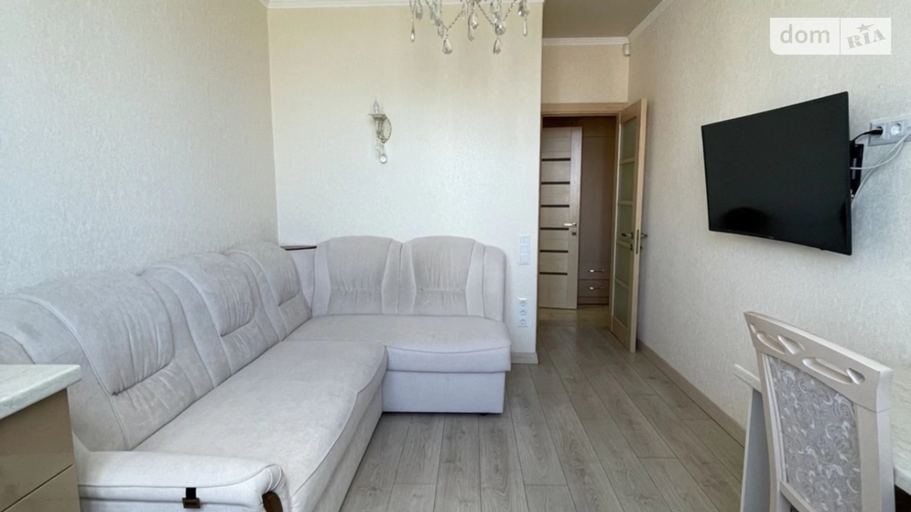 Продається 2-кімнатна квартира 57 кв. м у Чорноморську, вул. Захисників України(1 Травня), 40 - фото 5