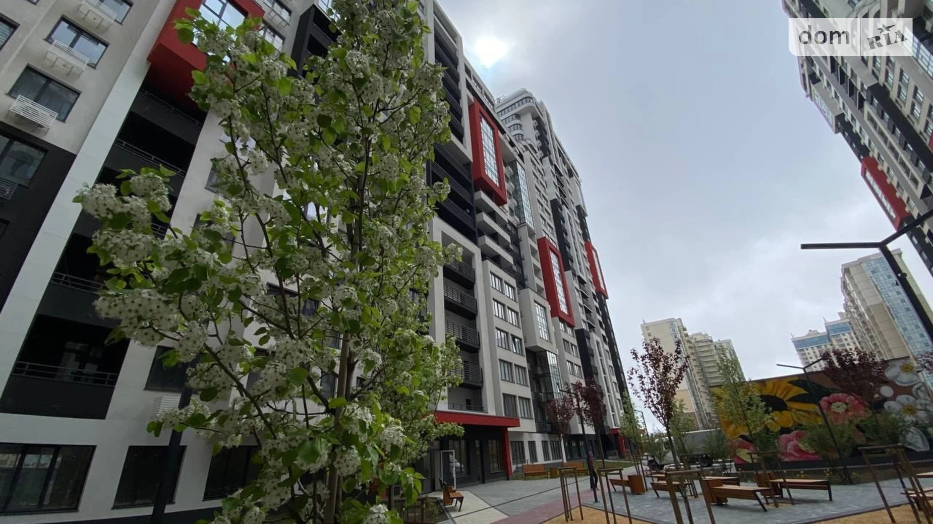 Продается 2-комнатная квартира 78 кв. м в Лиманке, ул. Спортивная - фото 4