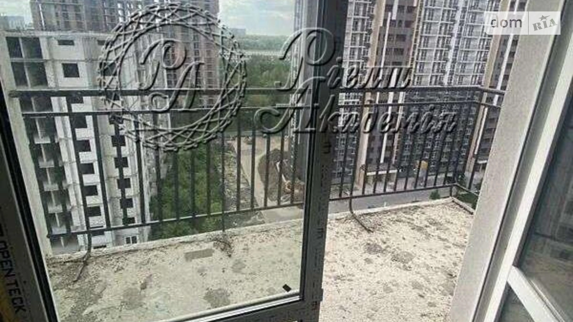 Продается 1-комнатная квартира 41 кв. м в Киеве, ул. Академика Заболотного, 148В - фото 2