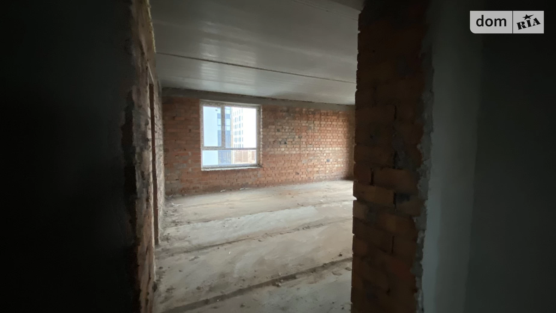 Продається 2-кімнатна квартира 41 кв. м у Гостомелі, вул. Мирна, 3З - фото 2
