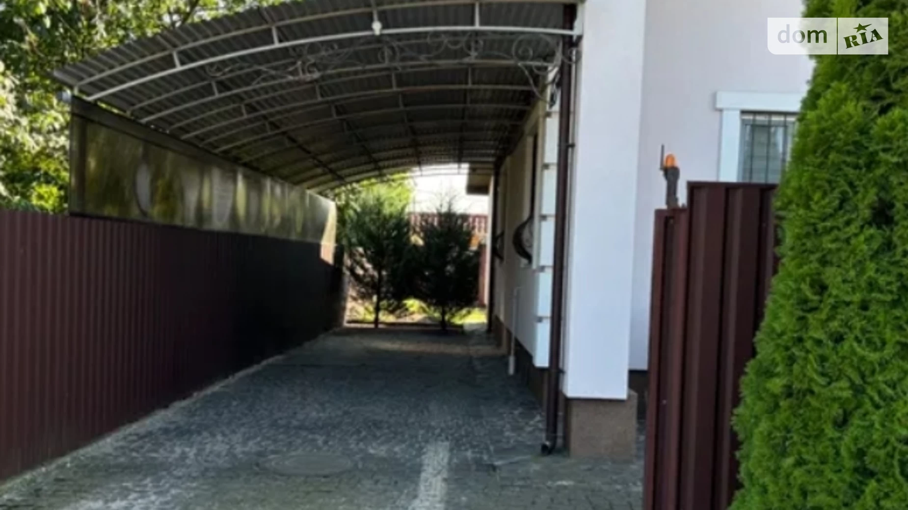 Продается дом на 2 этажа 170 кв. м с балконом, цена: 170000 $ - фото 2