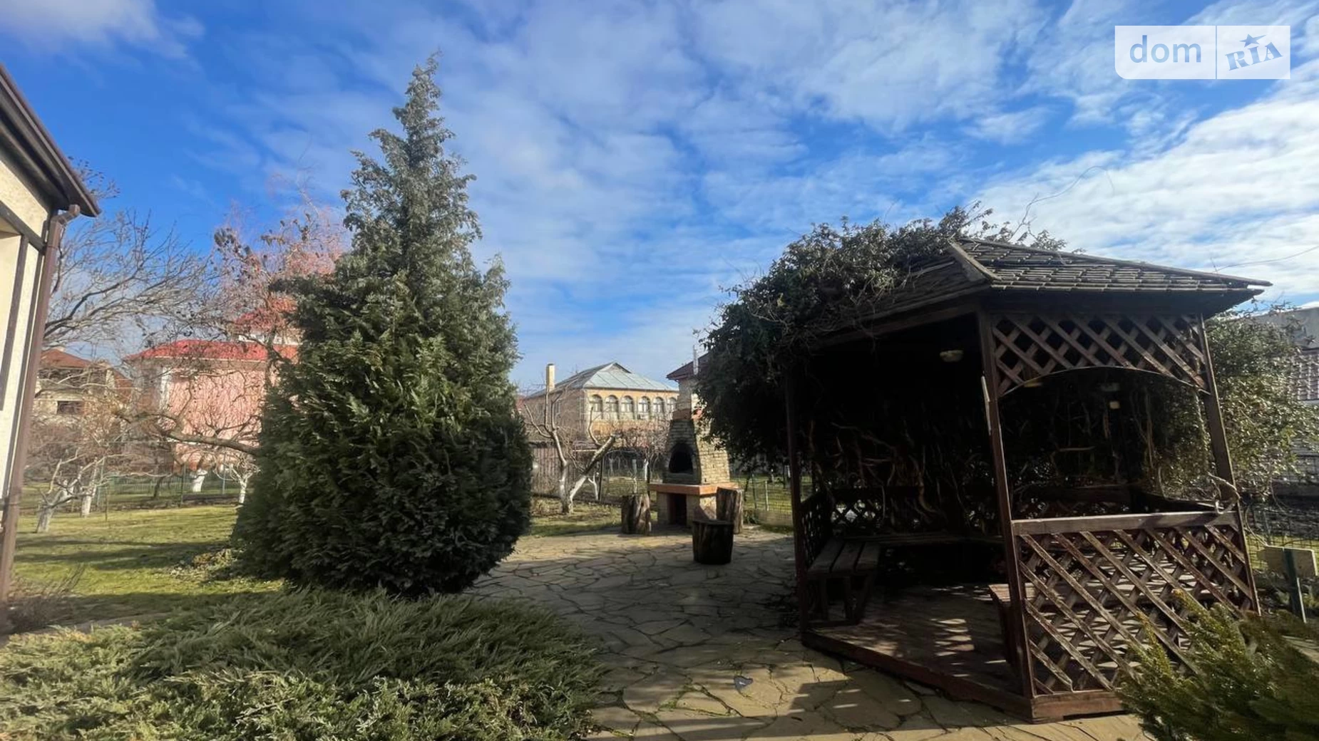 Продается дом на 2 этажа 290 кв. м с садом, цена: 265000 $ - фото 4