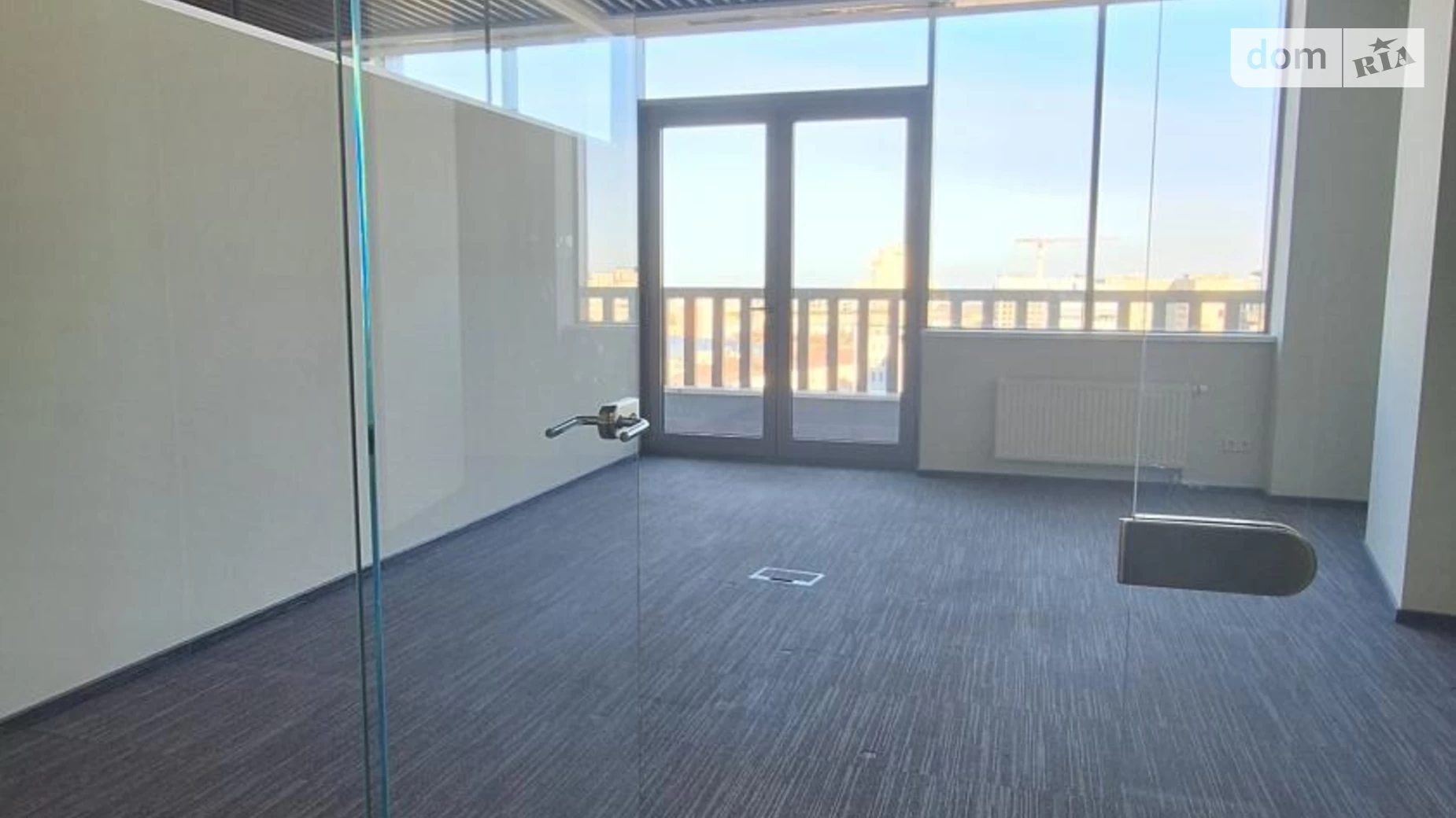 Сдается в аренду офис 330 кв. м в бизнес-центре, цена: 12700 $ - фото 4