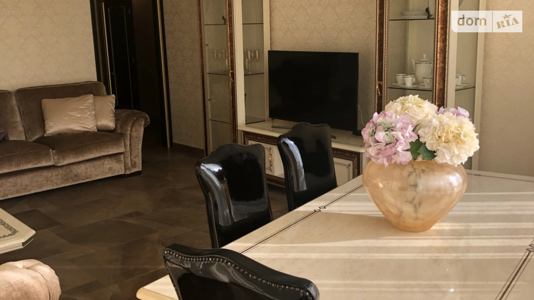 Сдается в аренду 2-комнатная квартира 78 кв. м в Одессе, плато Аркадийское(Гагаринское) - фото 2