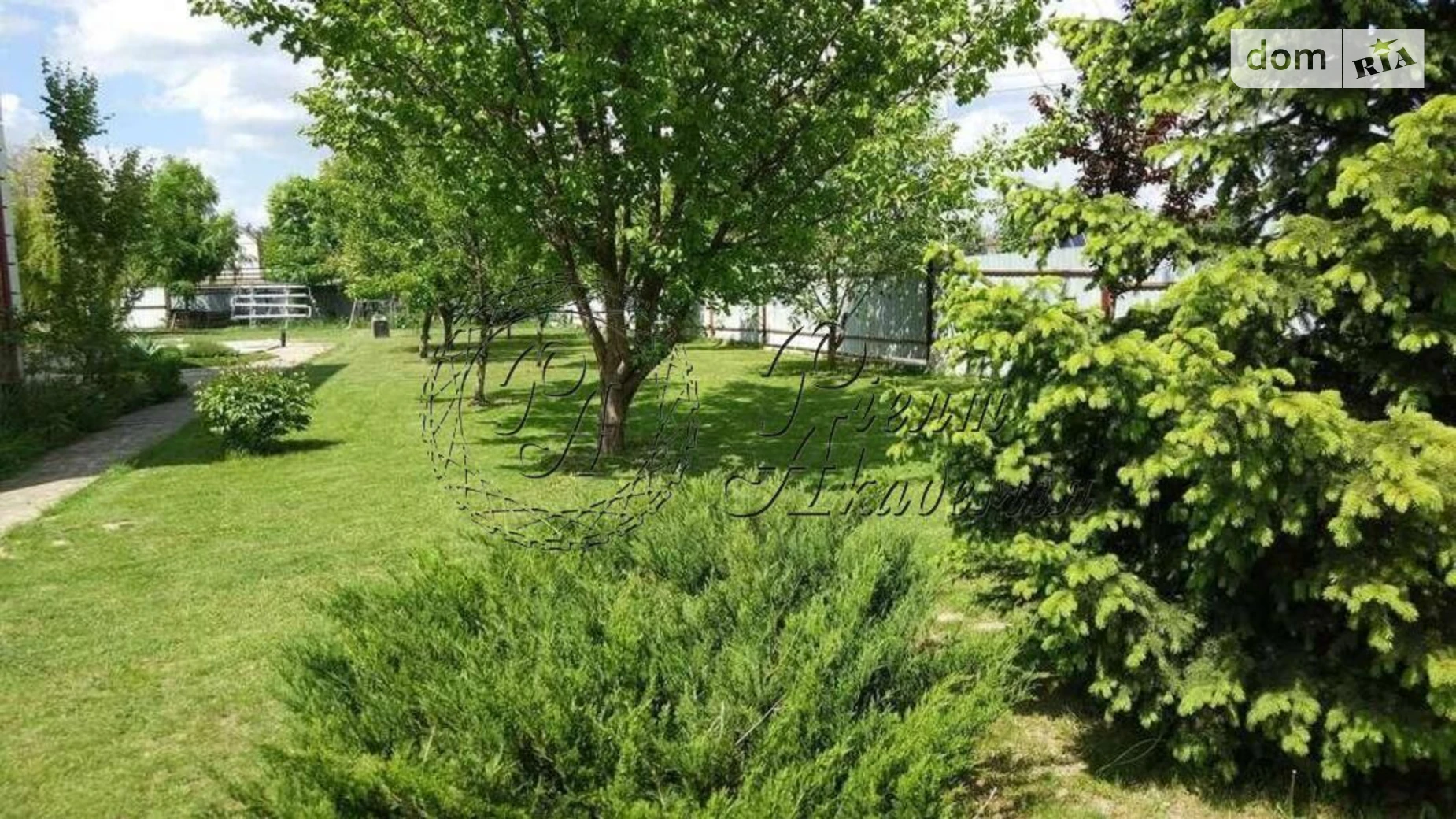 Продается дом на 2 этажа 250 кв. м с бассейном, цена: 169500 $ - фото 5