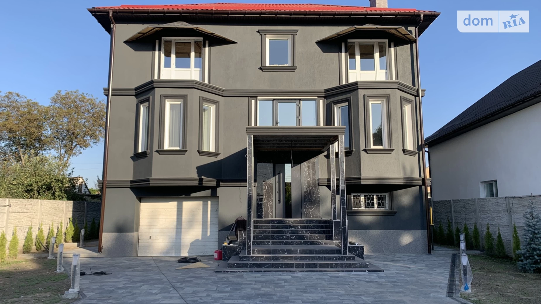 Продается дом на 2 этажа 295.2 кв. м с балконом, цена: 560000 $ - фото 3