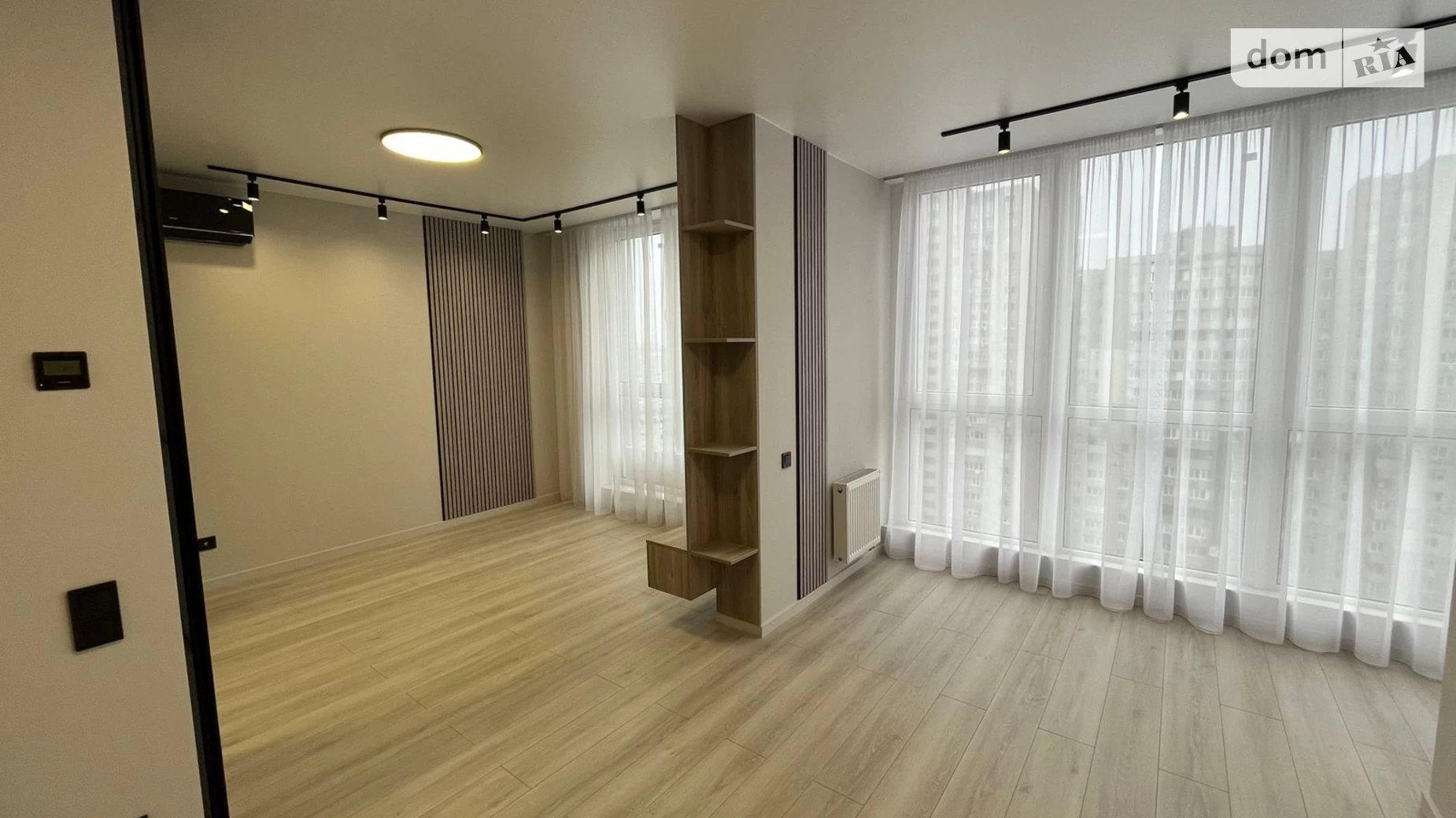 Продается 2-комнатная квартира 42 кв. м в Киеве, ул. Ревуцкого, 40Б - фото 2
