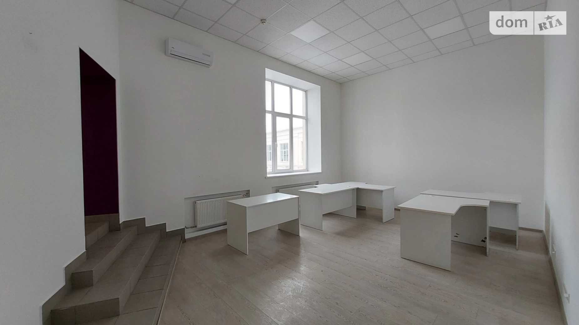 Сдается в аренду офис 560 кв. м в бизнес-центре, цена: 11700 $ - фото 4