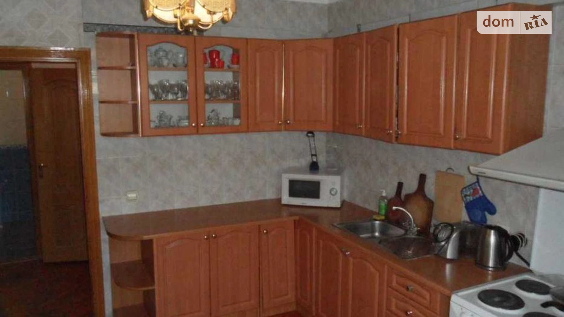Продается 2-комнатная квартира 63.9 кв. м в Киеве, ул. Лариси Руденко, 10 - фото 2