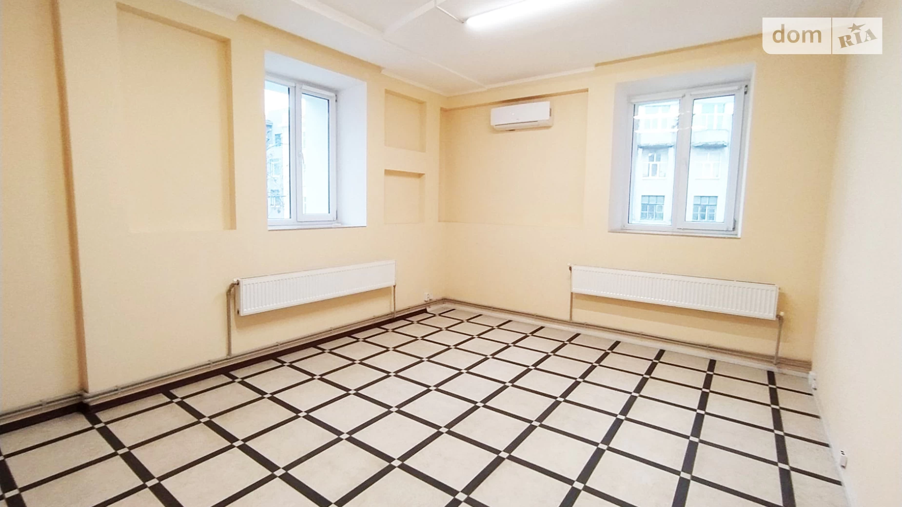 Сдается в аренду офис 276 кв. м в бизнес-центре, цена: 50000 грн - фото 2