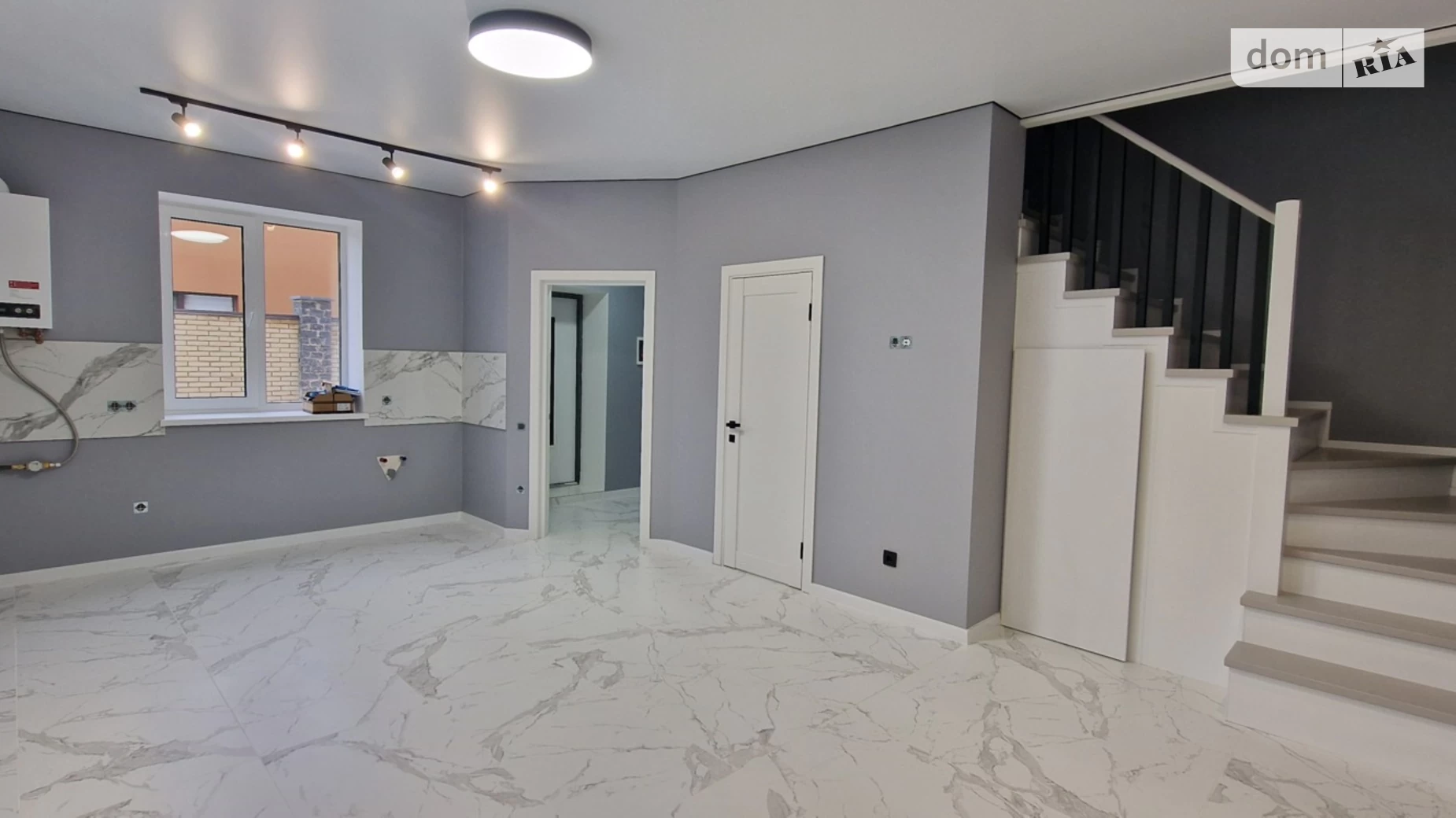 Продається частина будинку 77 кв. м з гаражем, цена: 70000 $ - фото 2