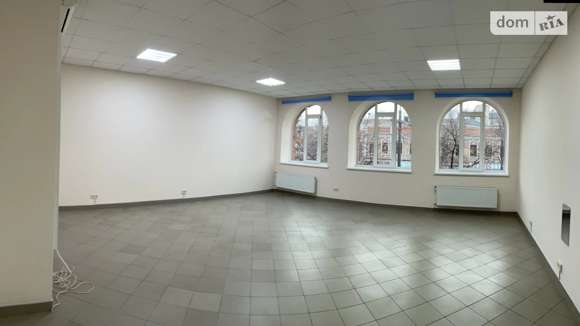 Здається в оренду офіс 49.8 кв. м в бізнес-центрі, цена: 10200 грн - фото 2
