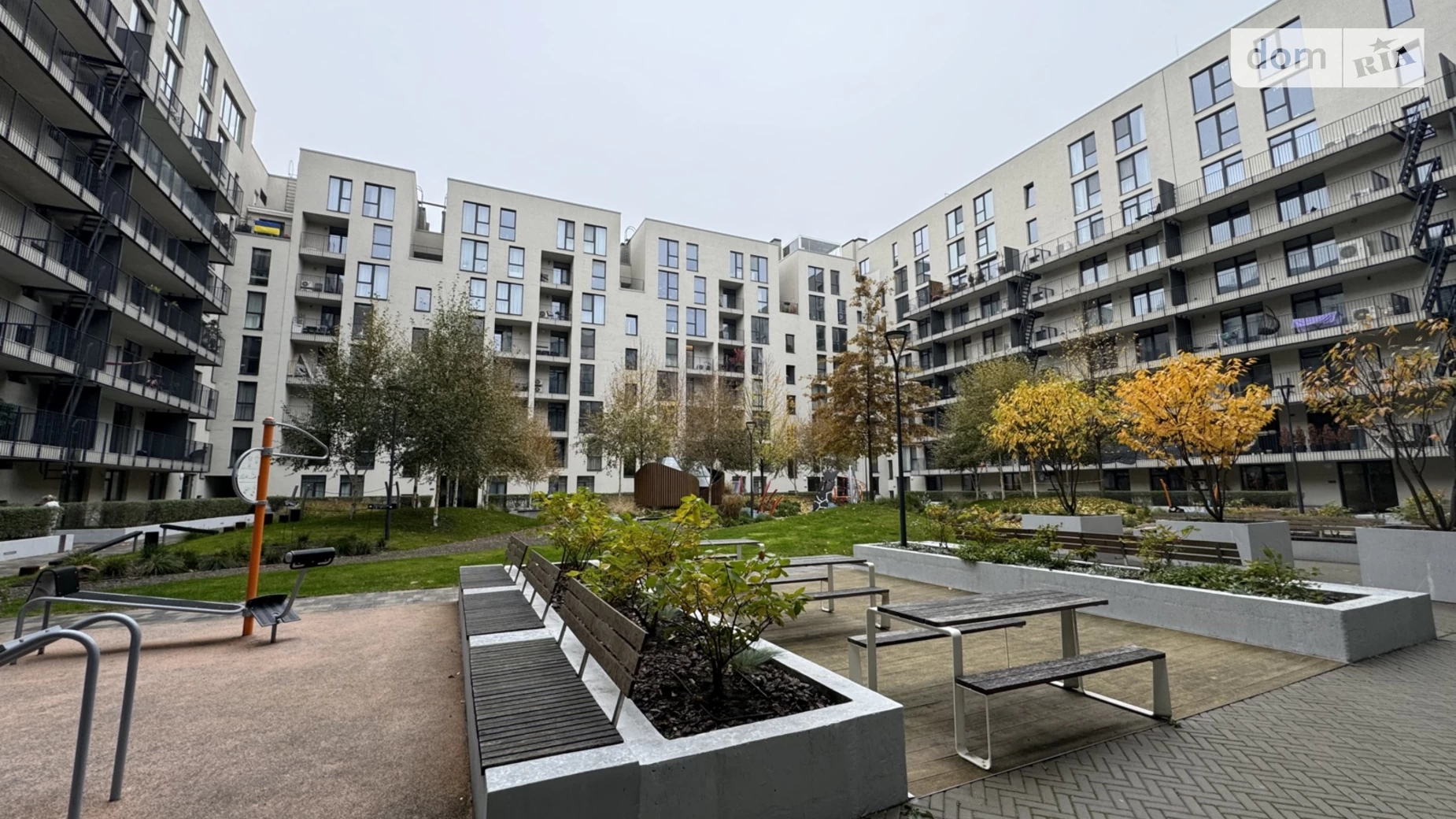 Продается 3-комнатная квартира 73 кв. м в Киеве, ул. Набережно-Рыбальская, 9 - фото 4