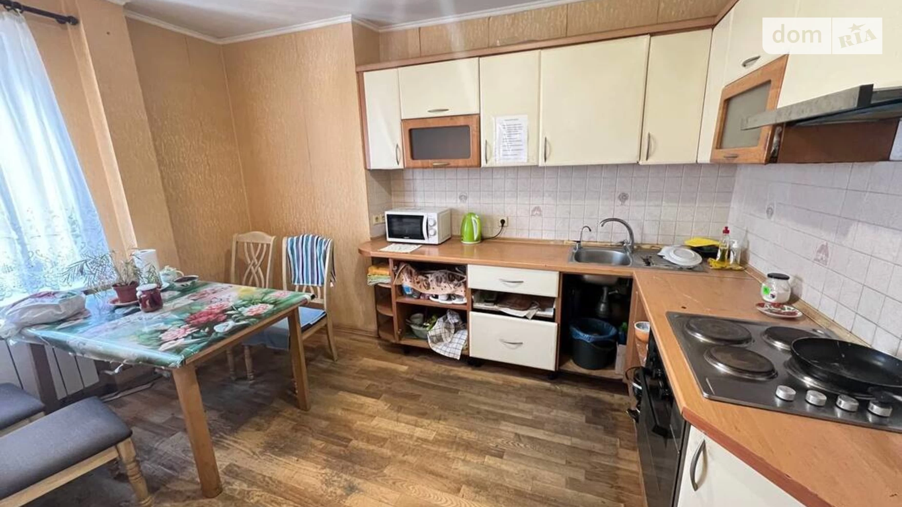 Продается 3-комнатная квартира 90.8 кв. м в Киеве, ул. Братства тарасовцев(Декабристов), 12/37 - фото 3