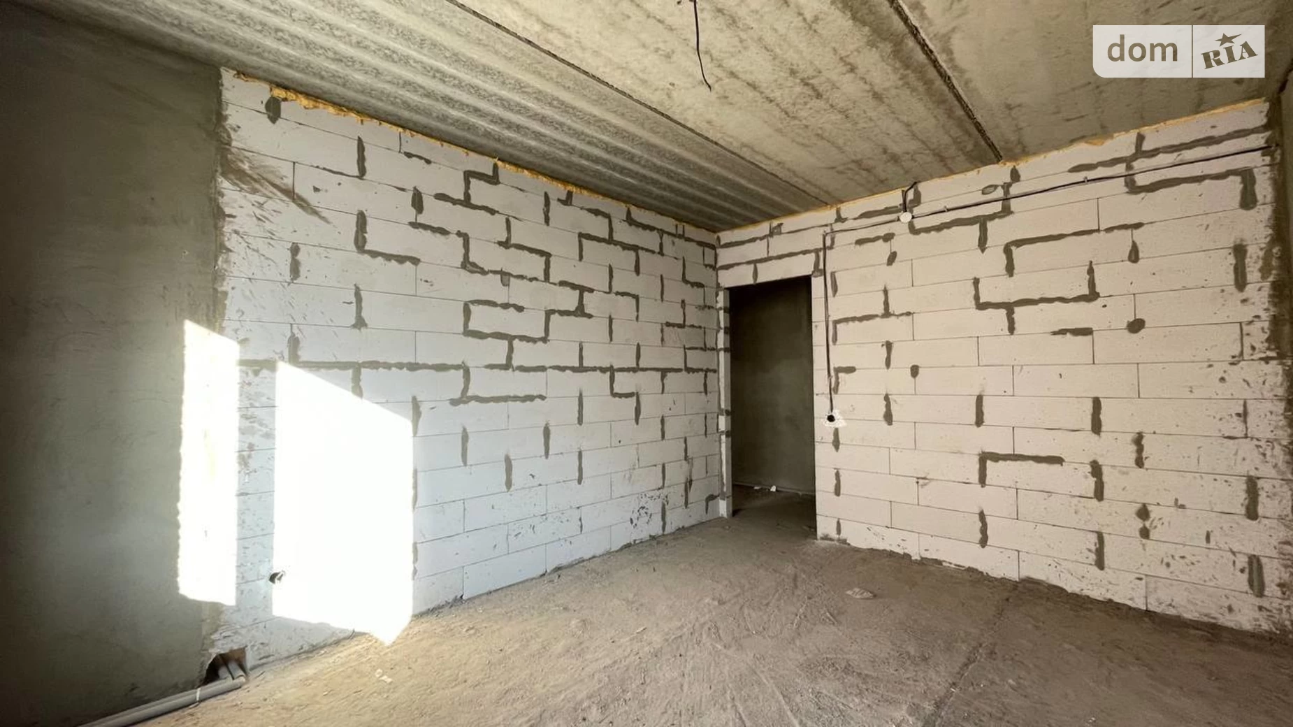 Продается 1-комнатная квартира 44 кв. м в Березиной, ул. Радужная - фото 3