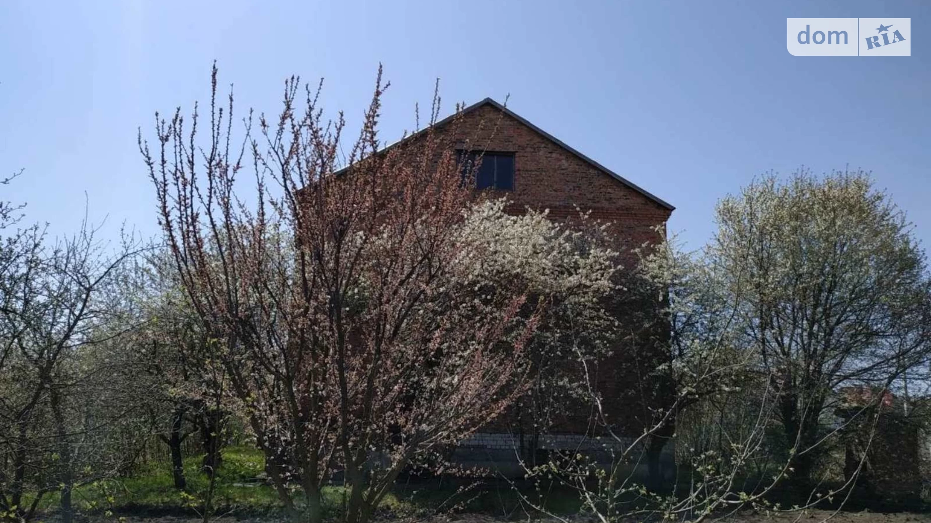 Продается дом на 3 этажа 250 кв. м с гаражом, цена: 55000 $ - фото 3