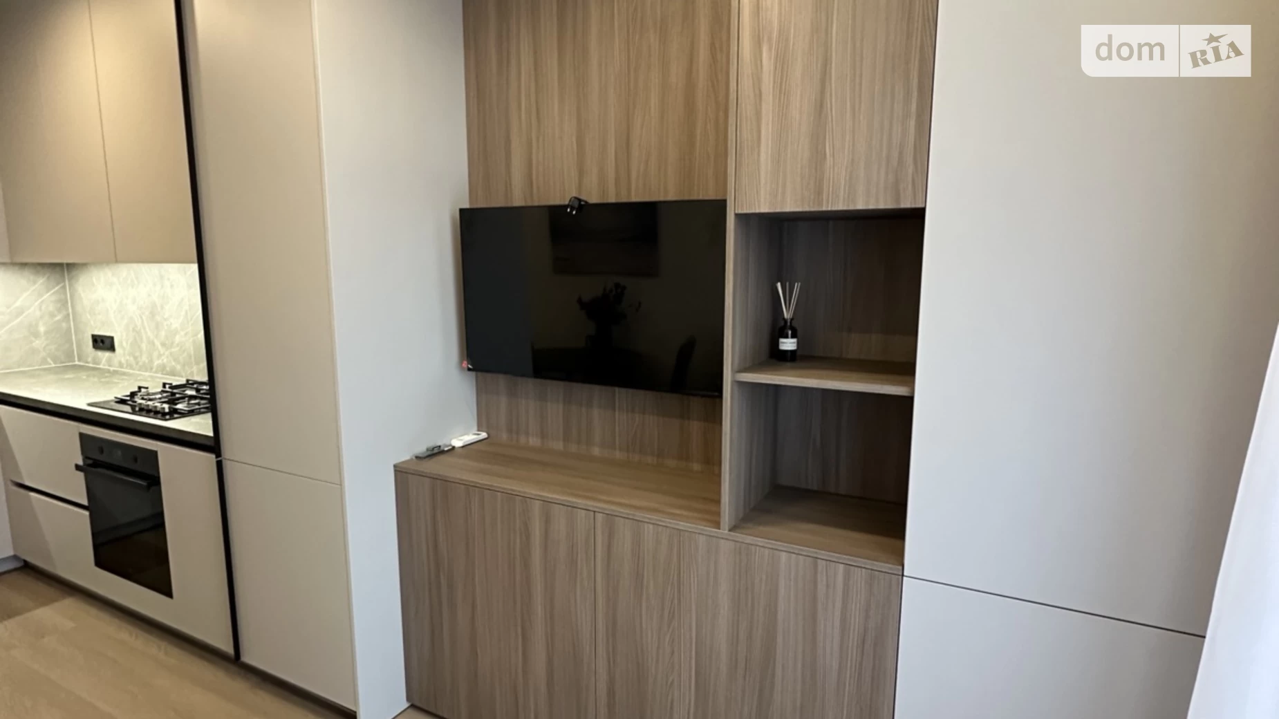 Продается 1-комнатная квартира 43.3 кв. м в Ужгороде, ул. Берчени, 86 - фото 3
