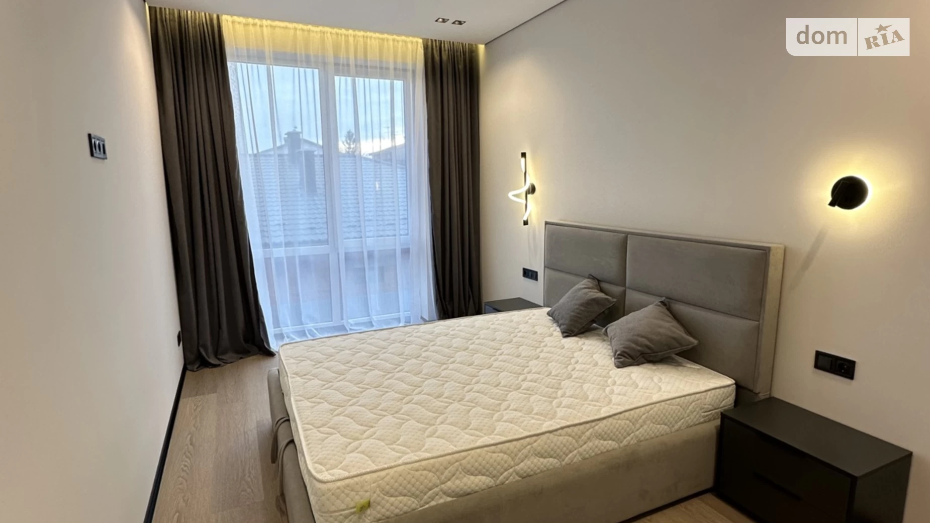 Продается 1-комнатная квартира 43.3 кв. м в Ужгороде, ул. Берчени, 86 - фото 4
