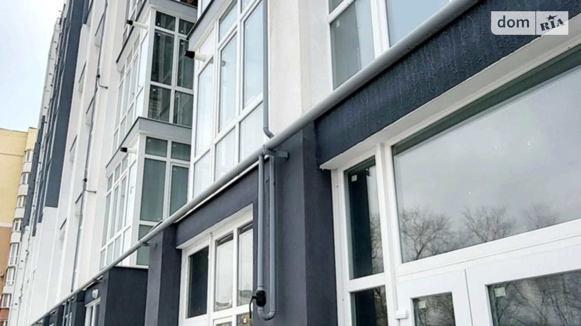 Продается 3-комнатная квартира 113.4 кв. м в Чернигове, ул. Василия Стуса(Чернышевского), 33 - фото 2