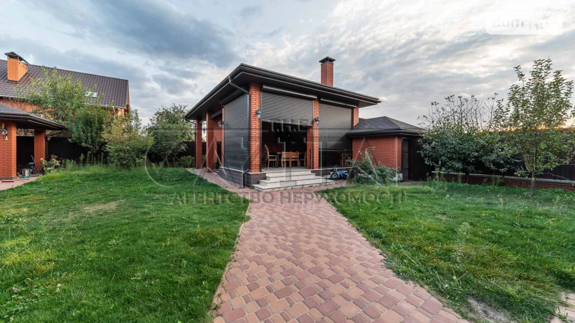 Продается дом на 2 этажа 229.9 кв. м с садом, цена: 390000 $ - фото 4