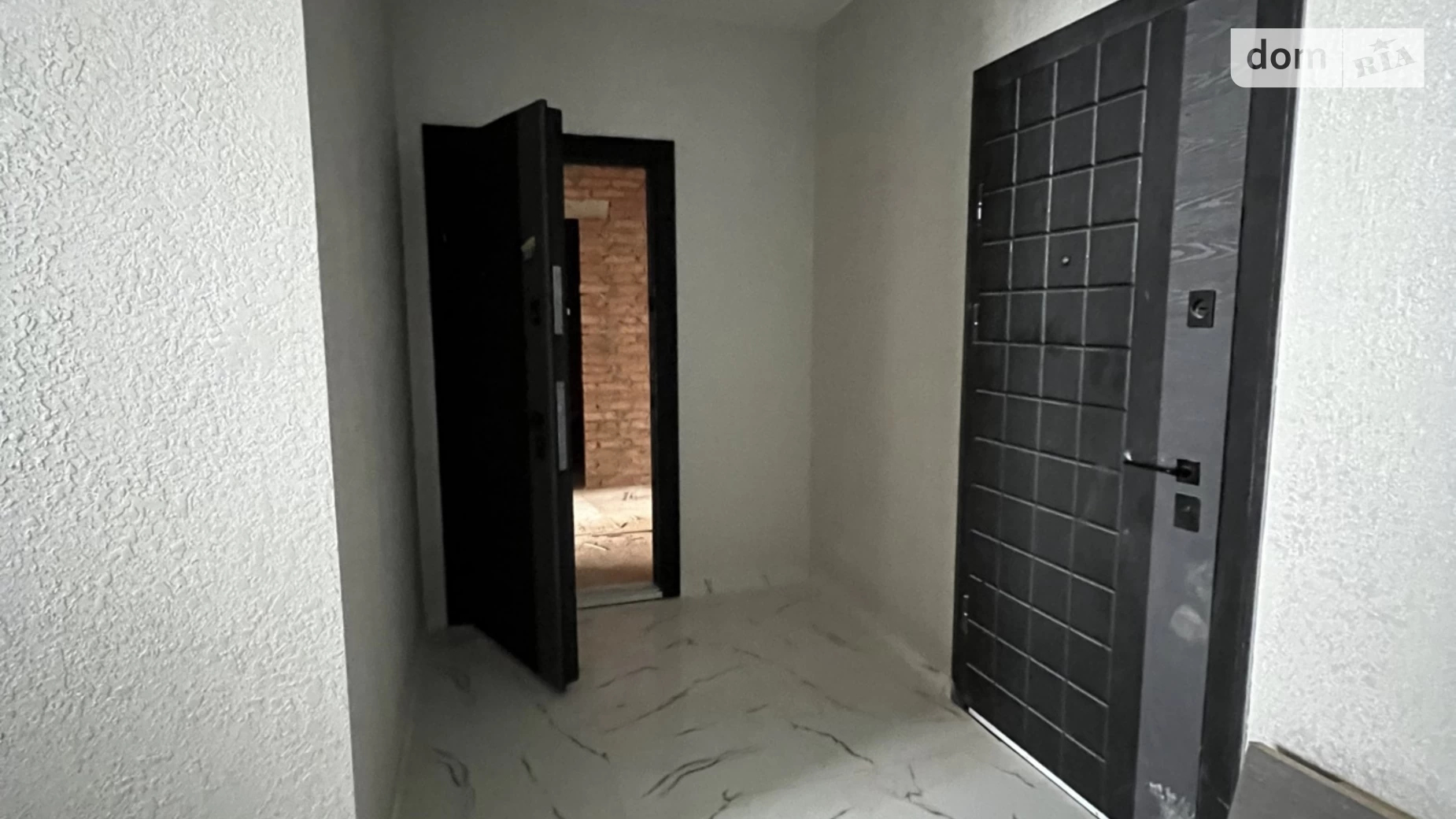 Продається 2-кімнатна квартира 64.1 кв. м у Рівному, цена: 3487040 $ - фото 3