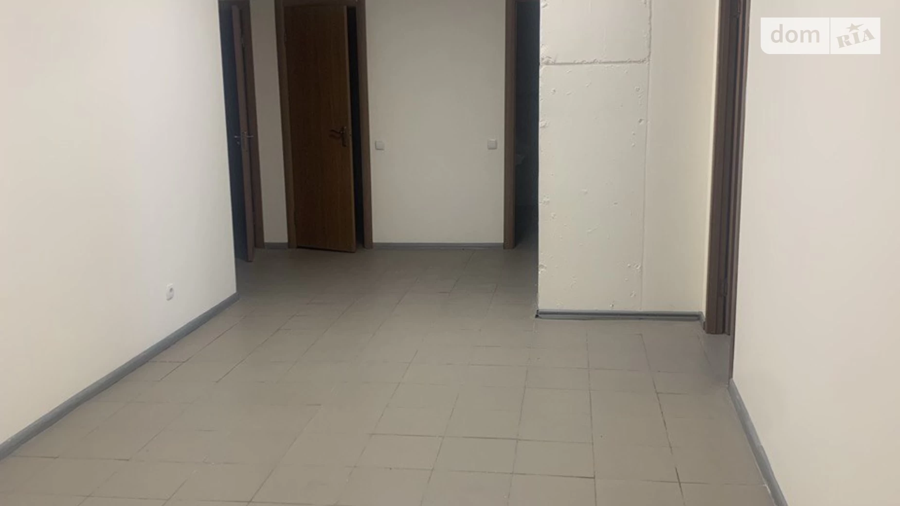 Продається офіс 230 кв. м в бізнес-центрі, цена: 230000 $ - фото 4