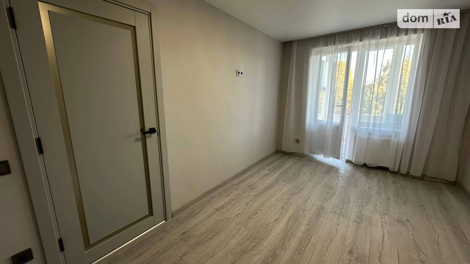 Продается 2-комнатная квартира 56 кв. м в Ужгороде, ул. Шумная - фото 3