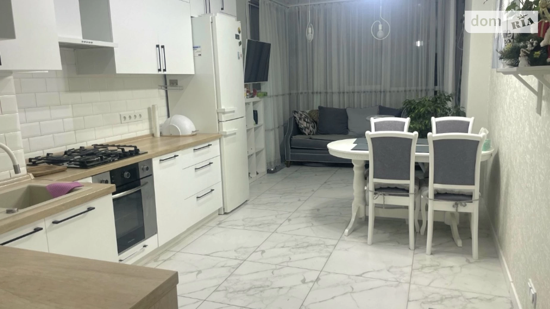 Продается 2-комнатная квартира 80.2 кв. м в Гостомеле, ул. Прорезная, 7 - фото 2
