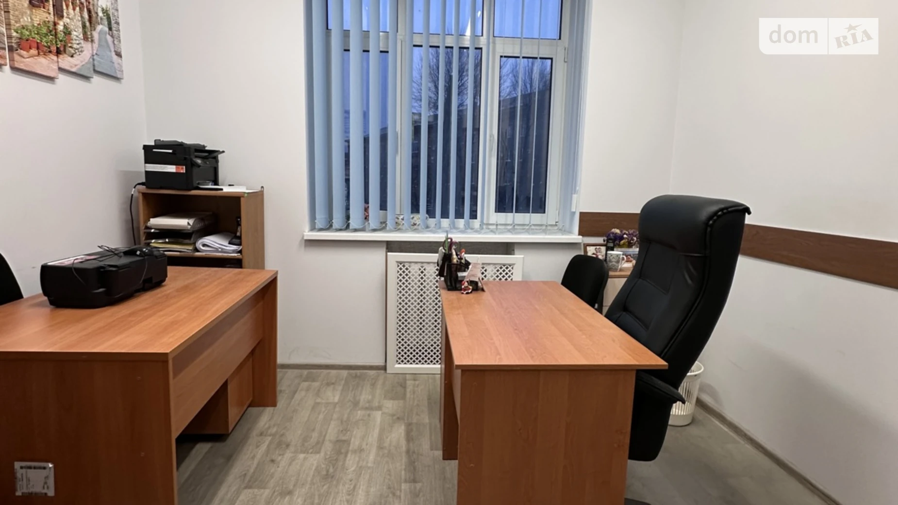 Сдается в аренду офис 20 кв. м в бизнес-центре, цена: 6000 грн - фото 2