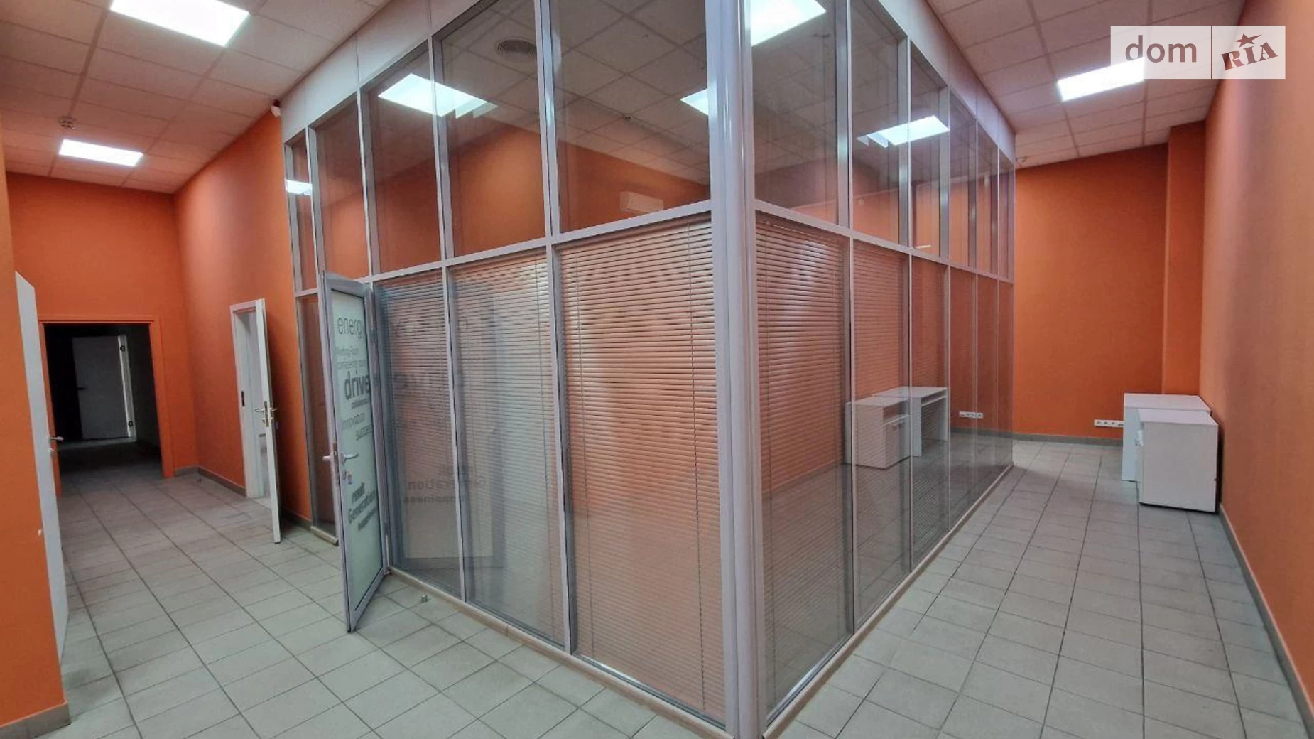 Сдается в аренду офис 560 кв. м в бизнес-центре, цена: 11800 $ - фото 5