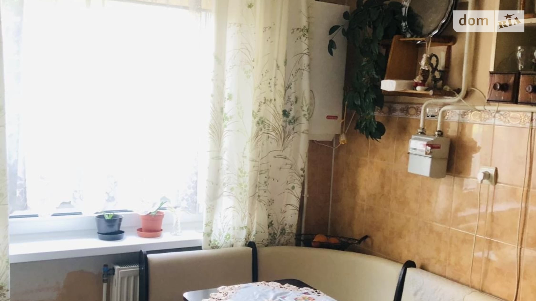 Продается 4-комнатная квартира 84.2 кв. м в Ужгороде, цена: 79000 $ - фото 2