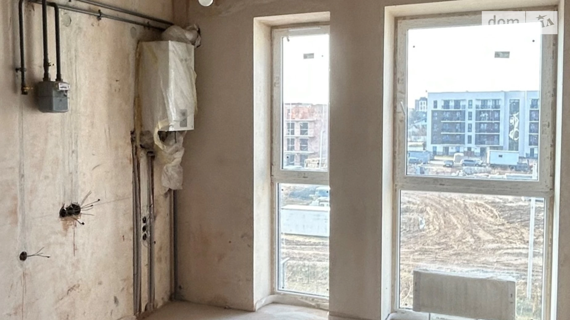 Продается 4-комнатная квартира 134.6 кв. м в Липинах, ул. Мира, 1 - фото 2