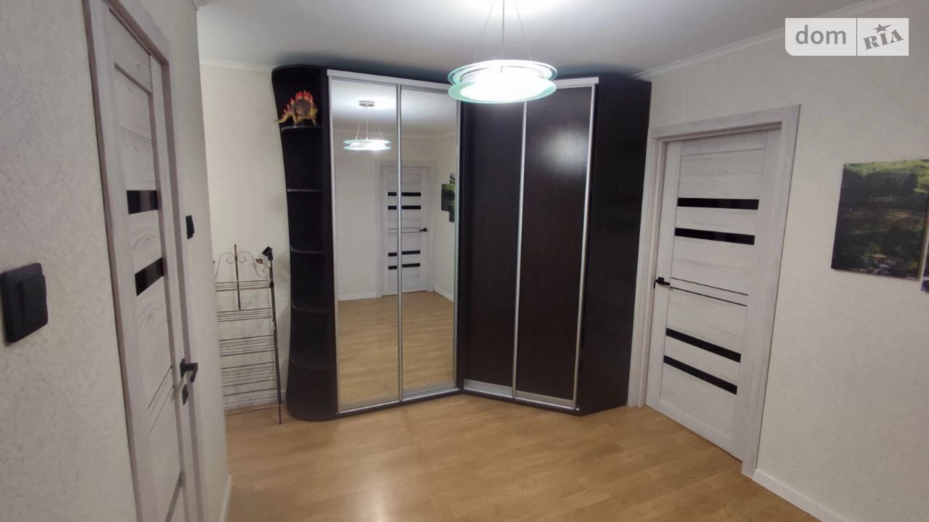 Продается 2-комнатная квартира 71.5 кв. м в, цена: 87000 $ - фото 4