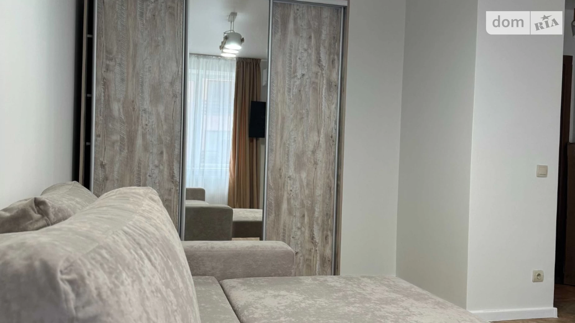 Продается 1-комнатная квартира 33 кв. м в Ужгороде, вул. Петра Линтура - фото 4
