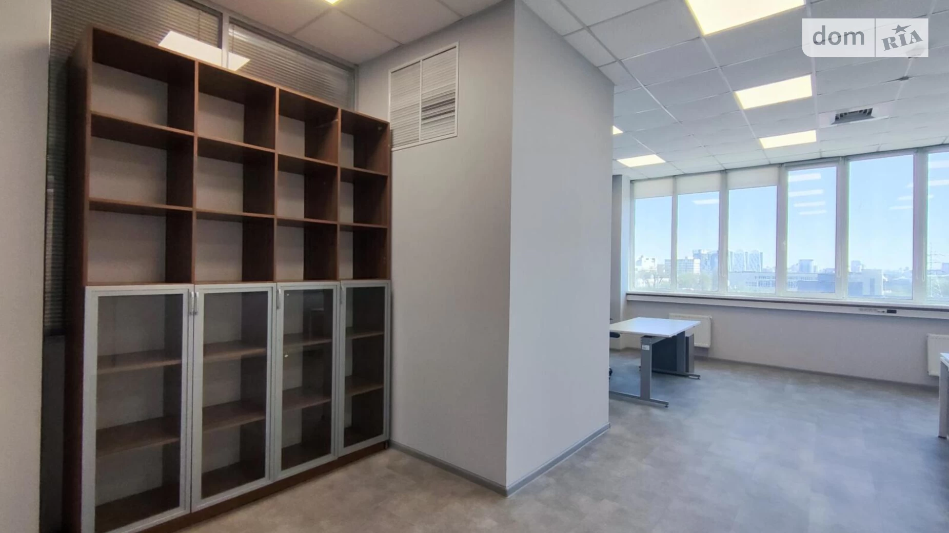 Сдается в аренду офис 500 кв. м в бизнес-центре, цена: 5950 $ - фото 5