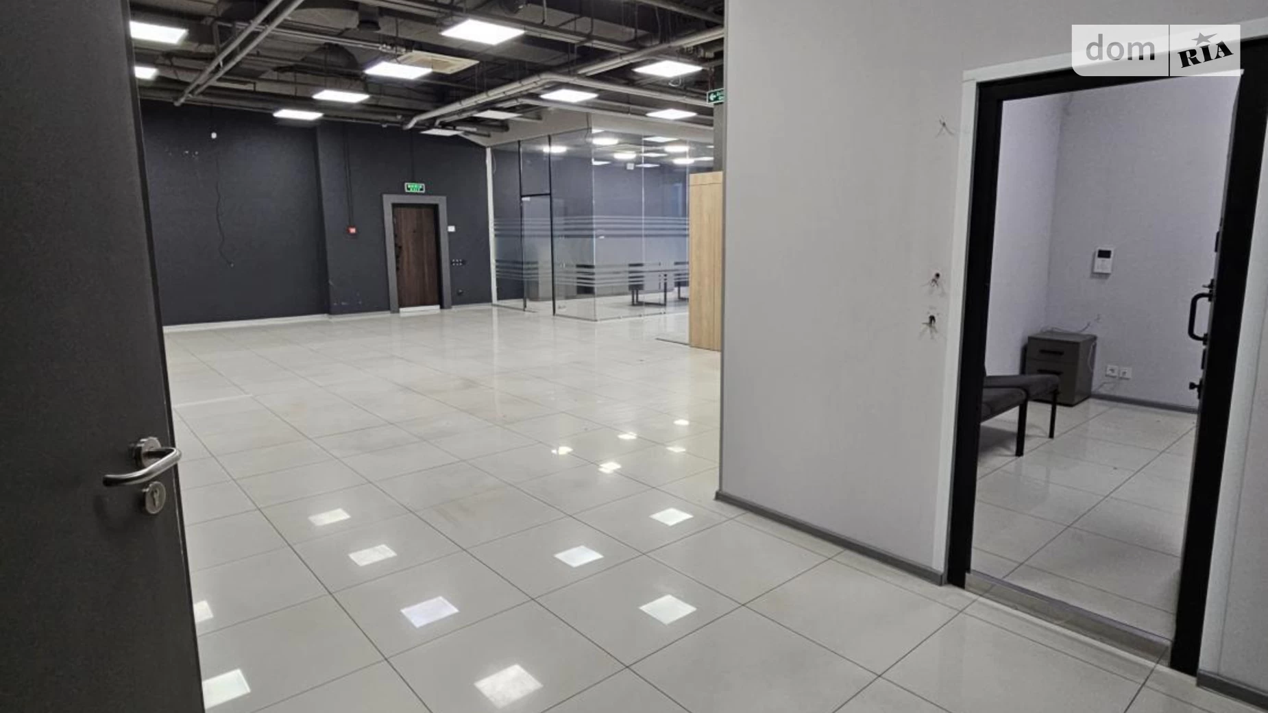 Здається в оренду офіс 350 кв. м в бізнес-центрі, цена: 5600 $ - фото 4