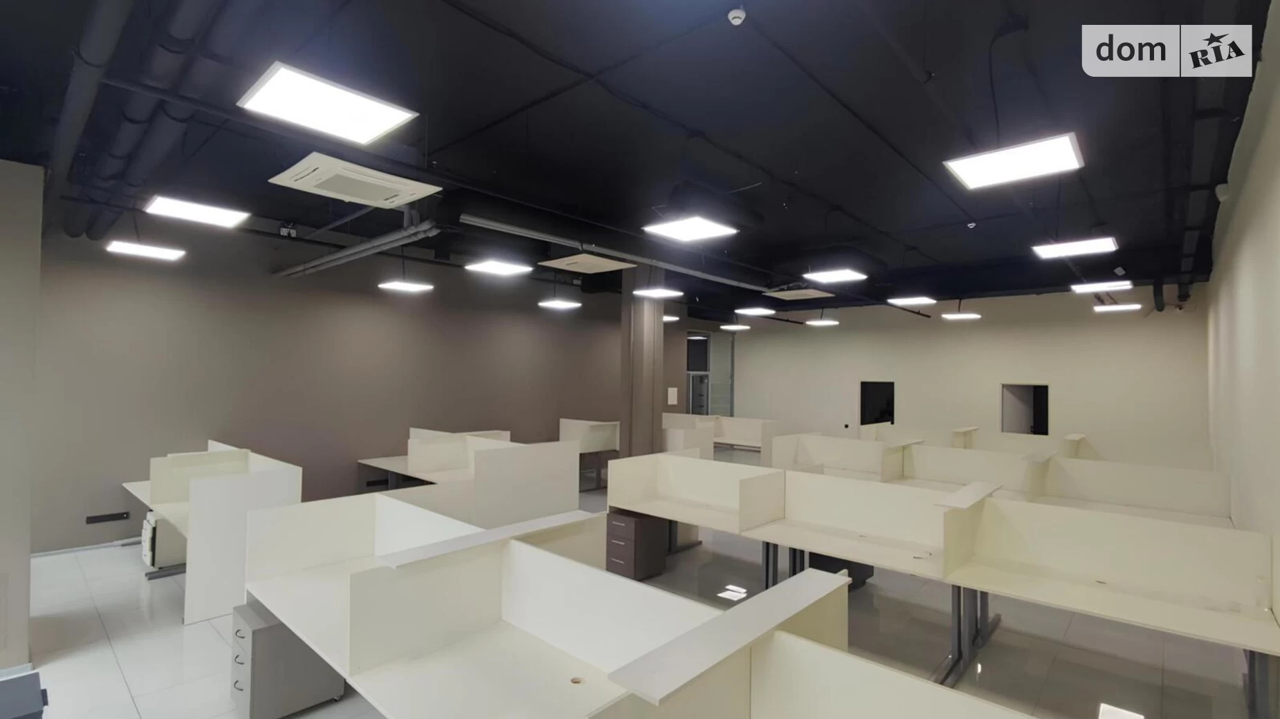 Здається в оренду офіс 1100 кв. м в бізнес-центрі, цена: 17250 $ - фото 3