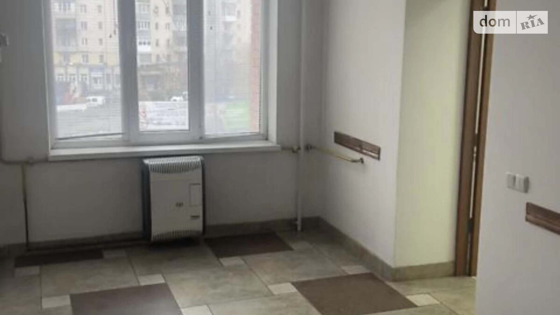 Продається офіс 46 кв. м в бізнес-центрі, цена: 36800 $ - фото 4