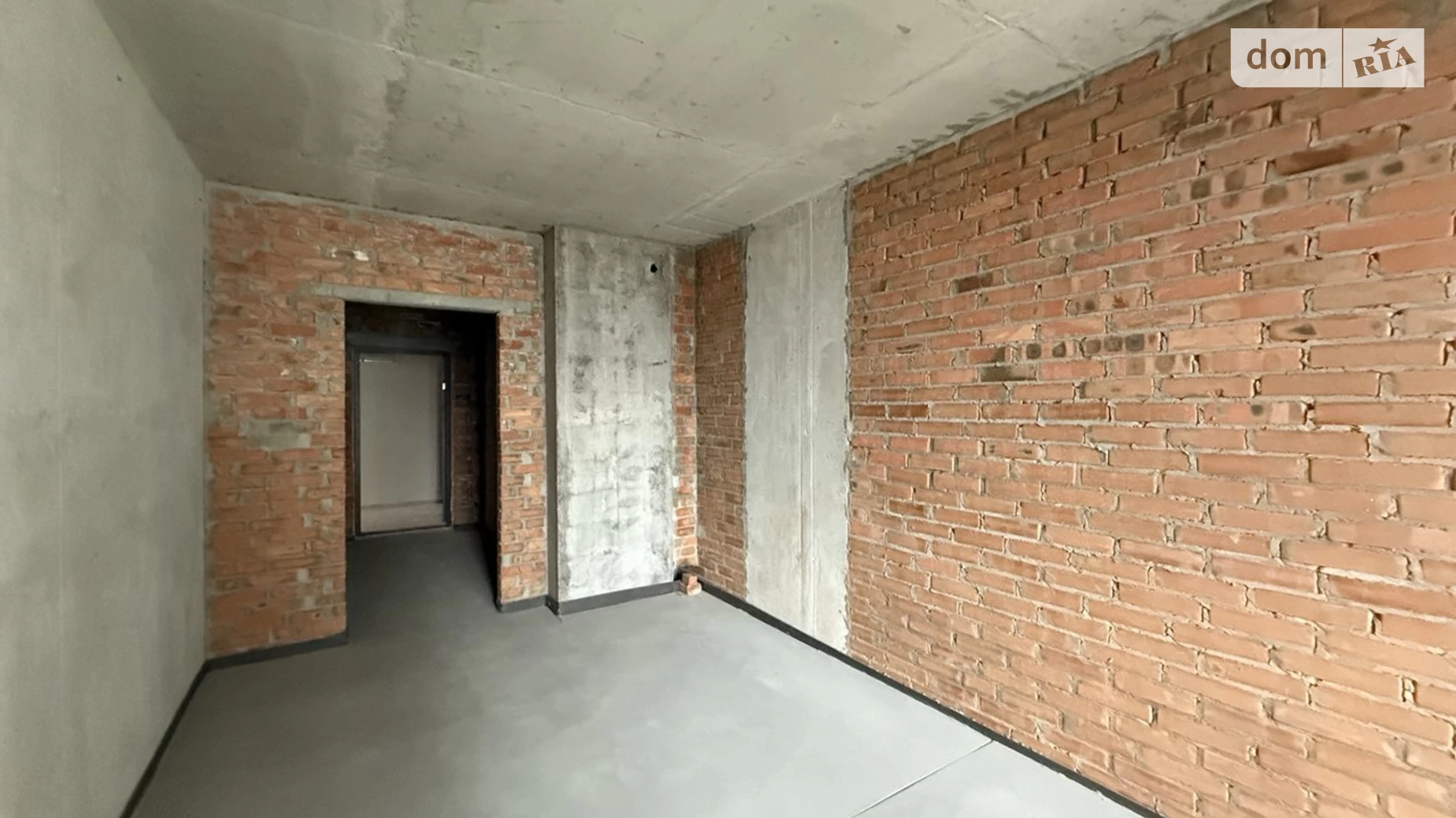 Продается 1-комнатная квартира 32 кв. м в Киеве, ул. Вышгородская, 45 - фото 2