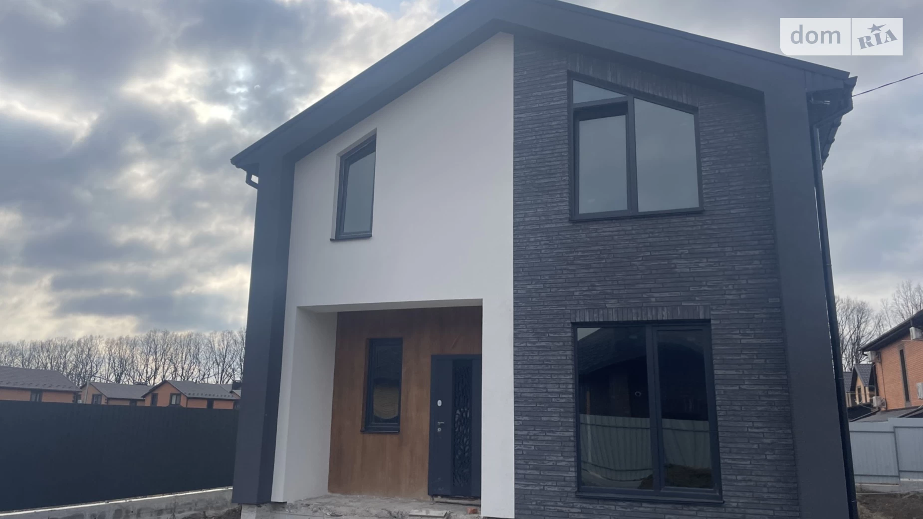 Продается дом на 2 этажа 125 кв. м с мансардой, цена: 95000 $ - фото 2