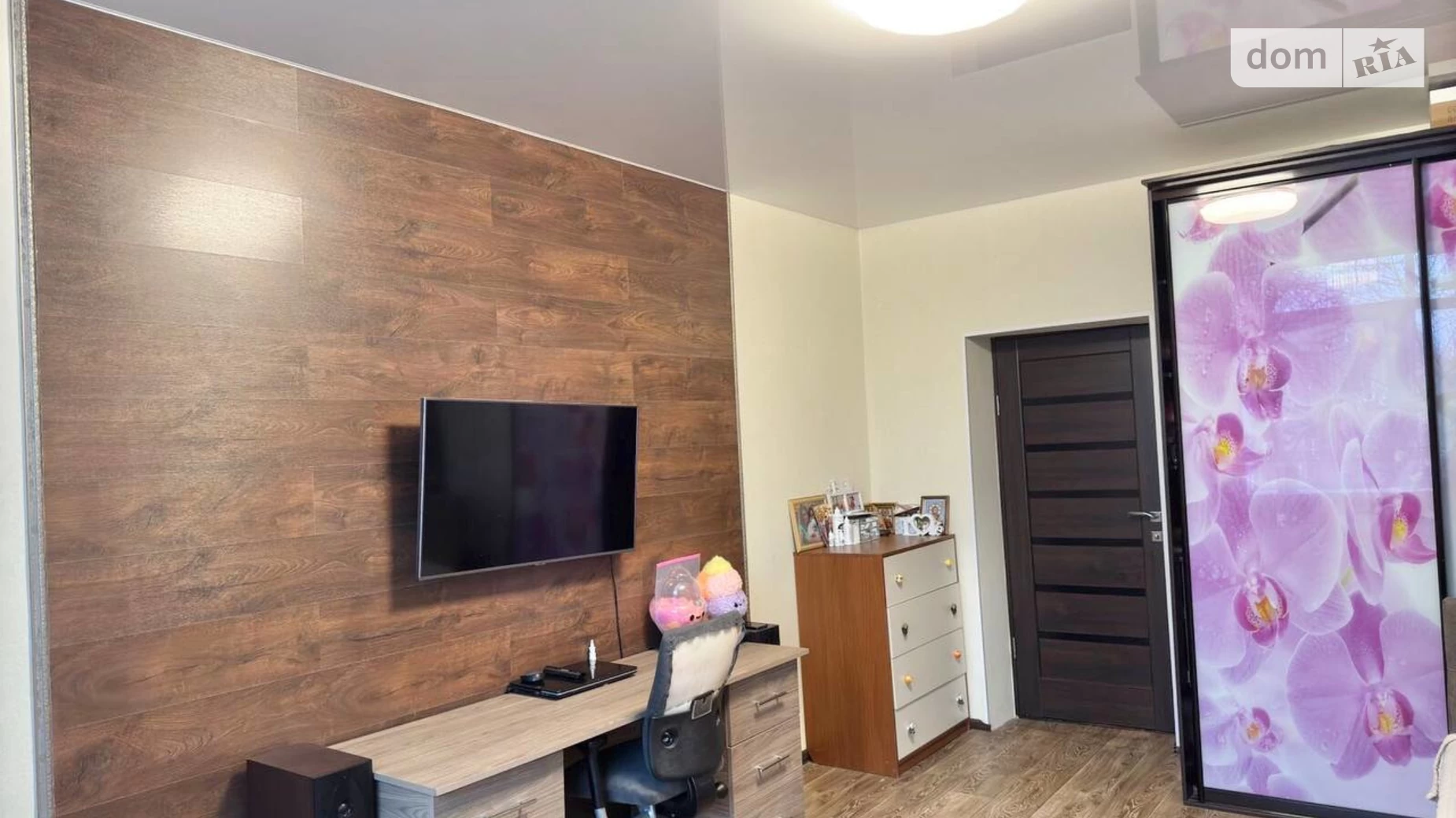 Продается 2-комнатная квартира 52.6 кв. м в, цена: 54000 $ - фото 5