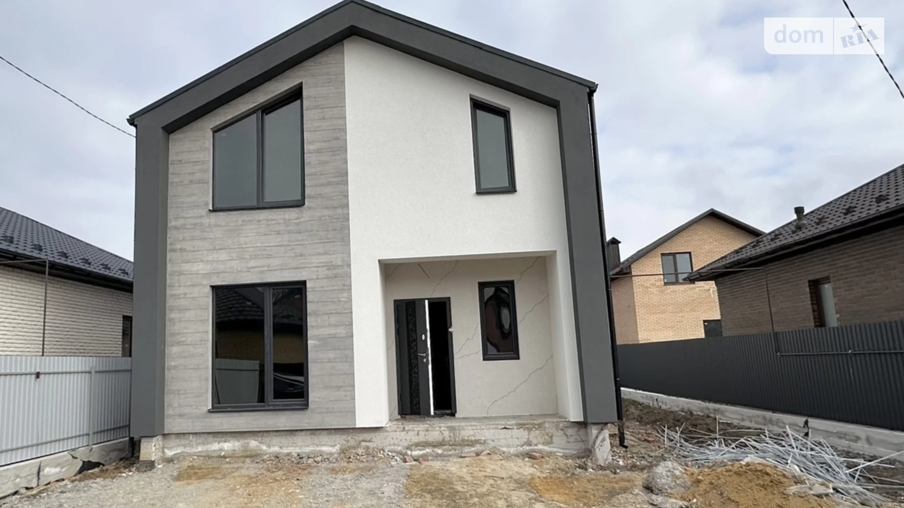 Продается дом на 2 этажа 125 кв. м с садом, цена: 95000 $ - фото 3
