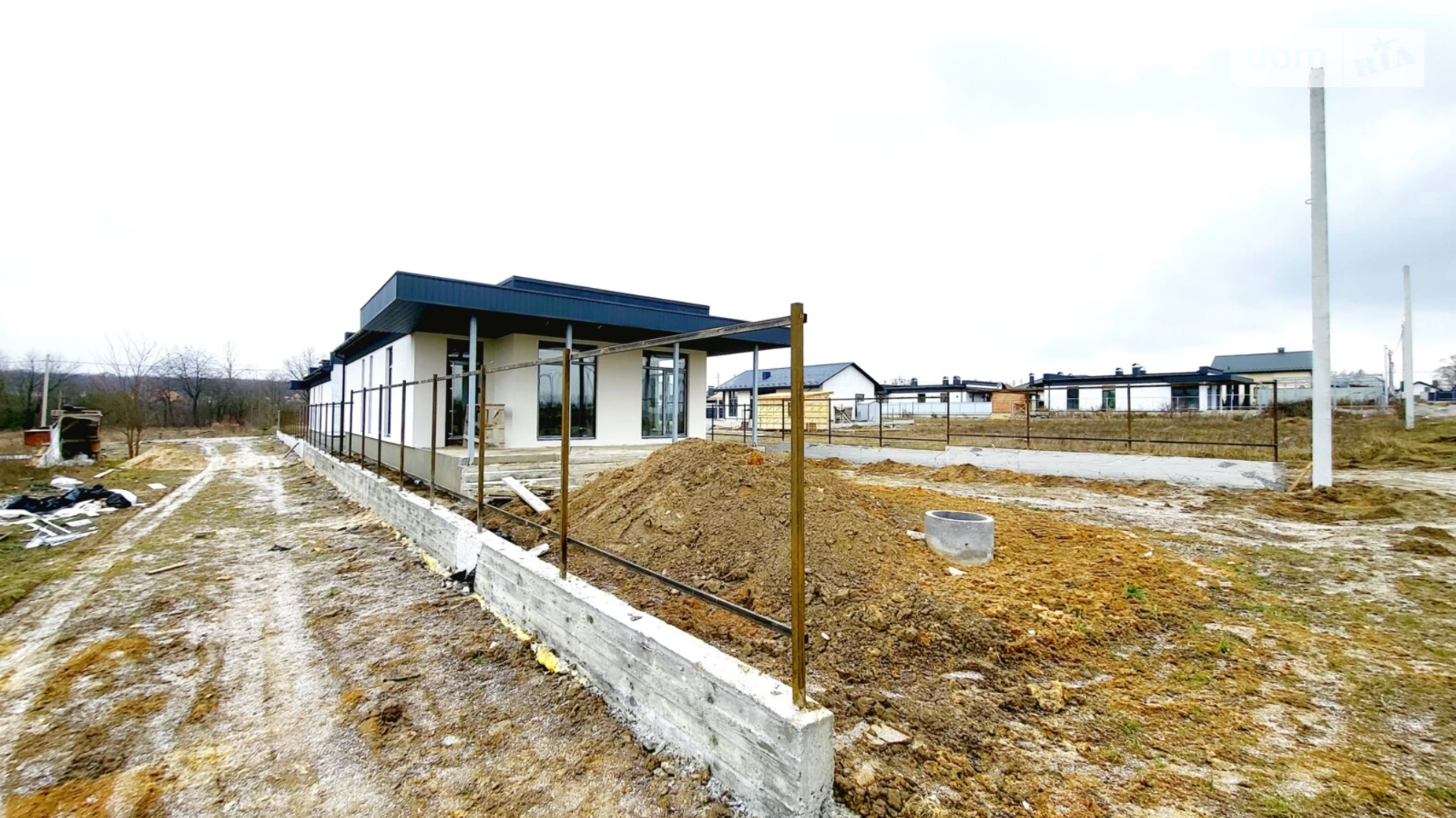 Продается одноэтажный дом 100 кв. м с гаражом, цена: 95000 $ - фото 5
