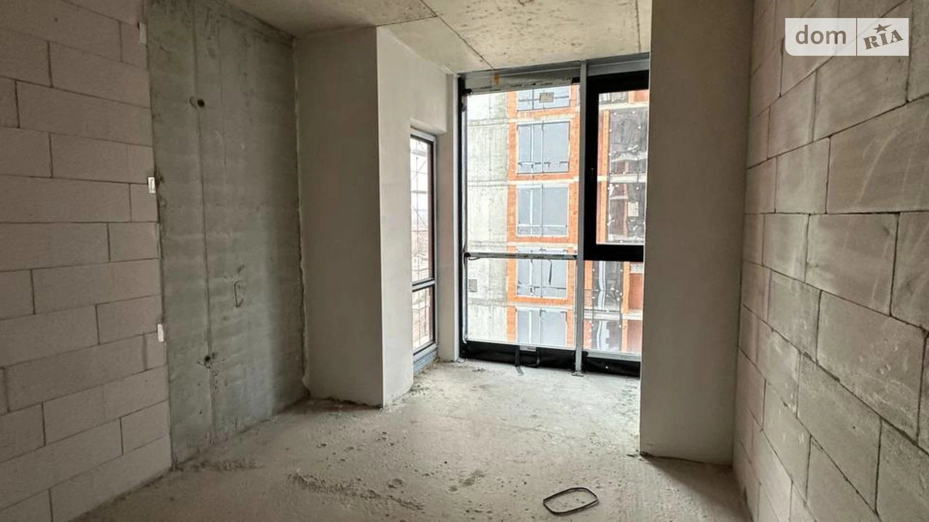 Продается 1-комнатная квартира 43 кв. м в Ивано-Франковске, ул. Ленкавского - фото 3